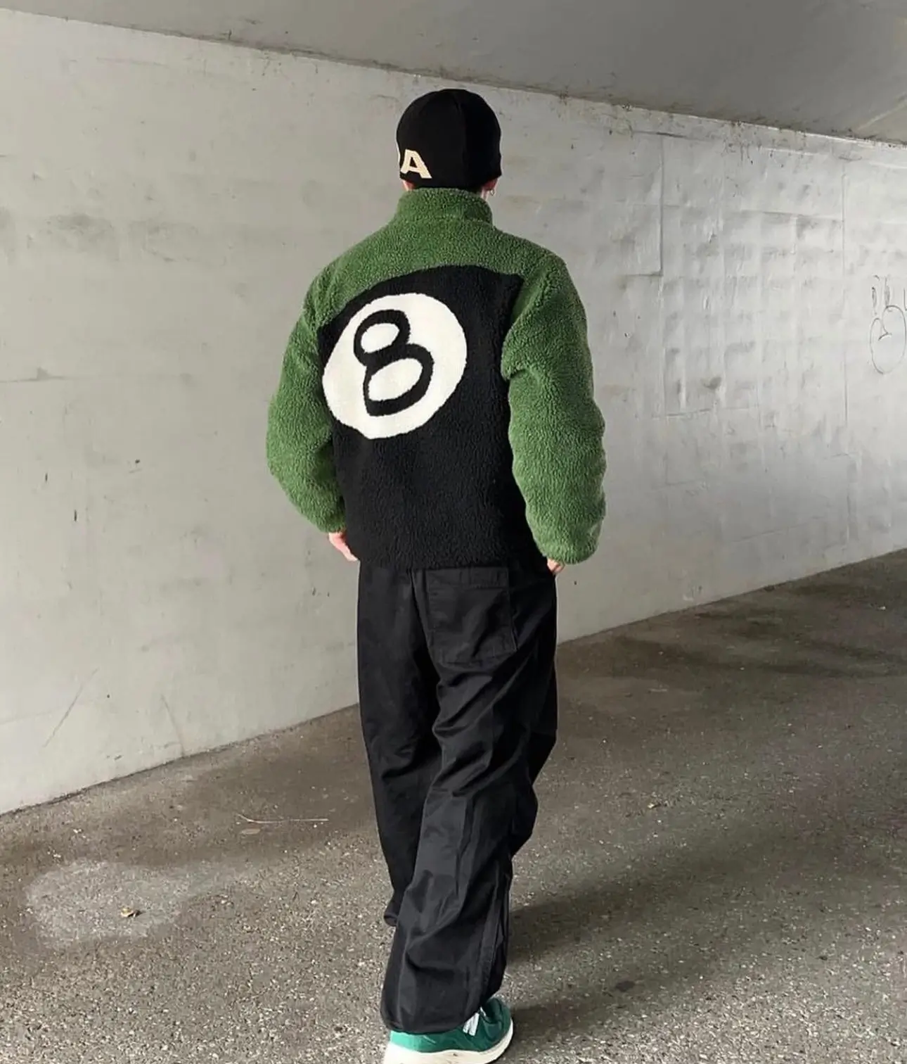 Stussy 8 Ball Sherpa Reversible Green Jacket - Image 3